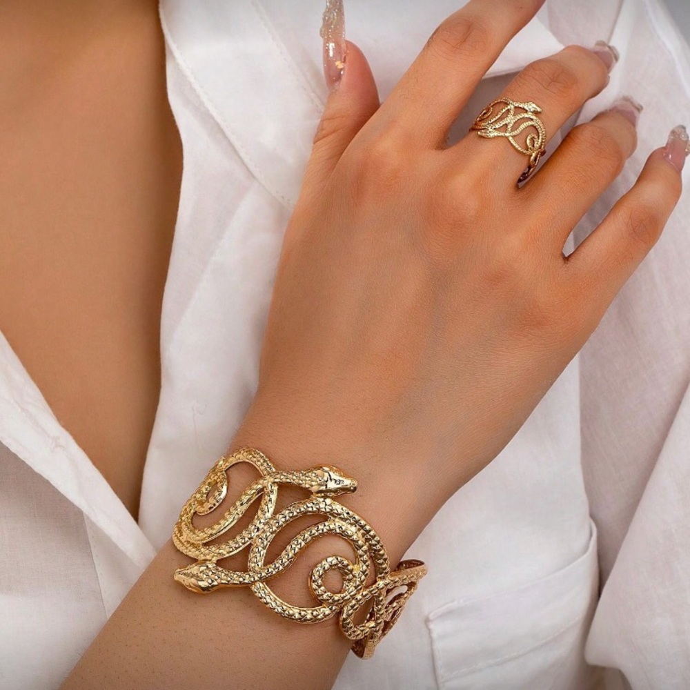 Gold Snake Bracelet and Ring Set - Picture 1 of 2